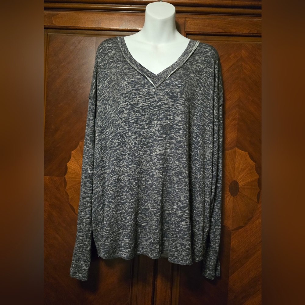 Lularoe Vicki Top 2X